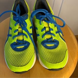 ASICS Kids Sneakers - Bright Green and Blue size 5